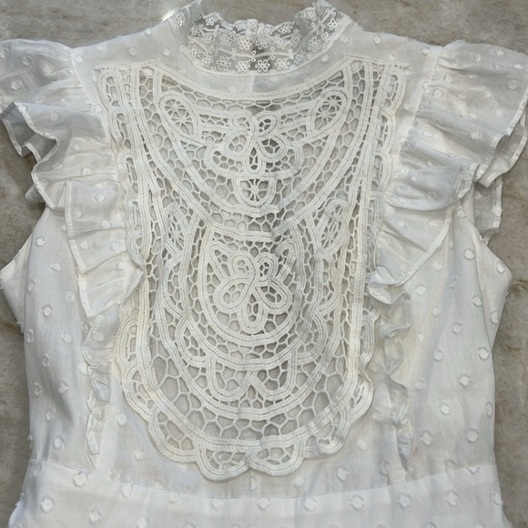 White Hello Molly Days Stay The Same Open Back Crochet Ruffle Romper White Small - Picture 6 of 16